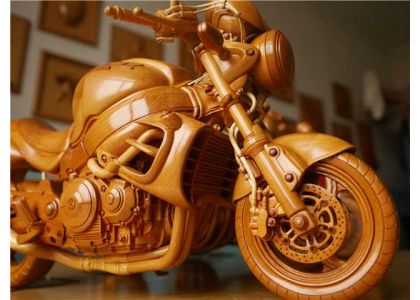 Jilin man turns wood into miniature motorcycles